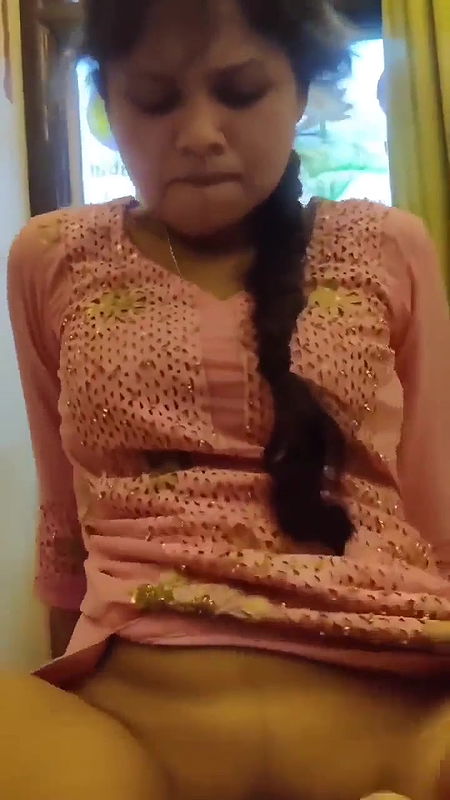 Desi village bhabi Riding