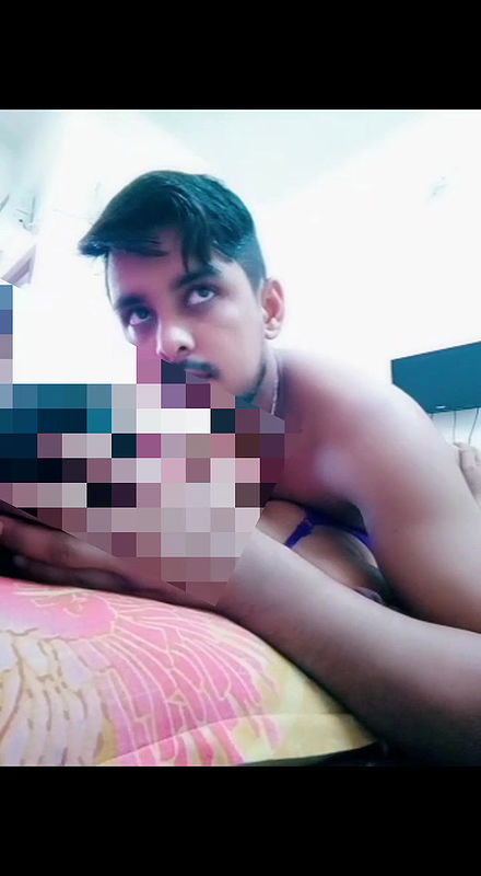 Desi gaandu boy fuck cute girl