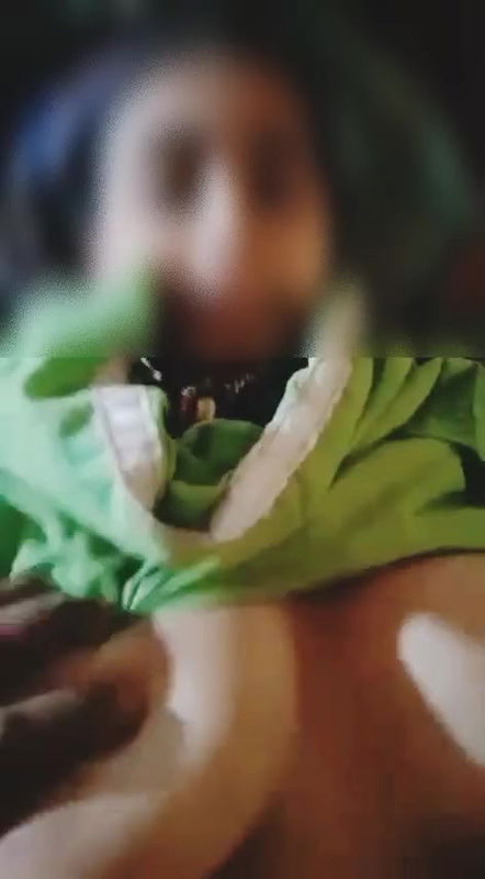 Desi Ladki Bada Dhud Mast Sex Village girl Big Boobs Showing Sex