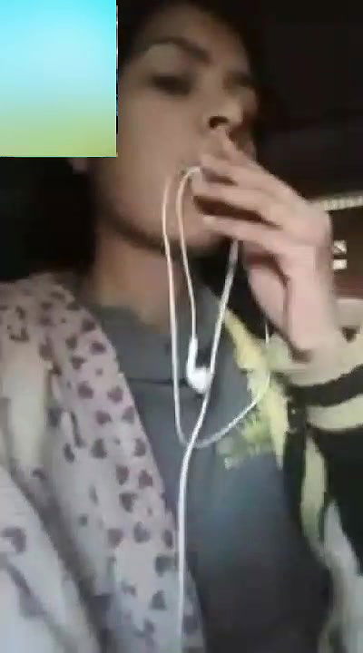 Bangladeshi girl rina khan showing boobs