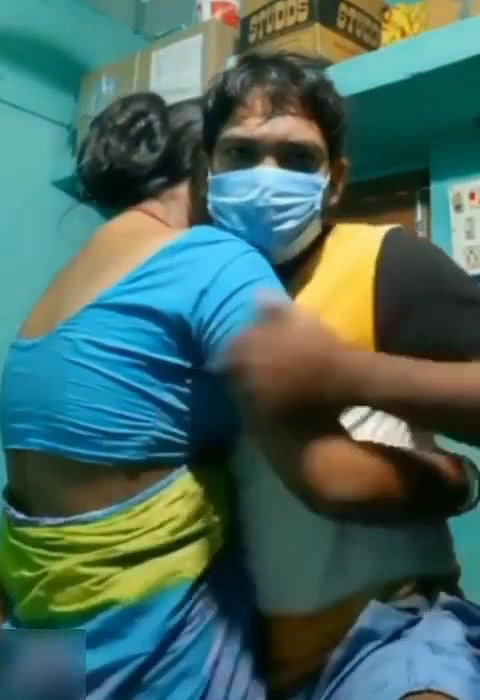 Bhaiya aur bhabhi ka mast homemade sex chal raha hai