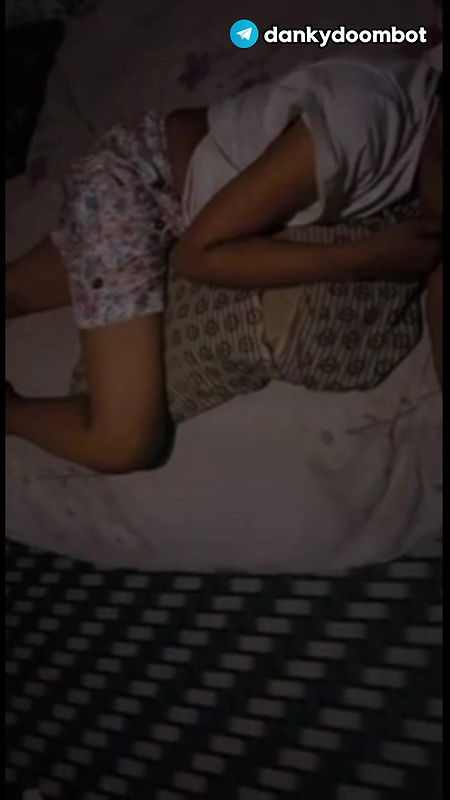 Real brother jerking on sleeping sis