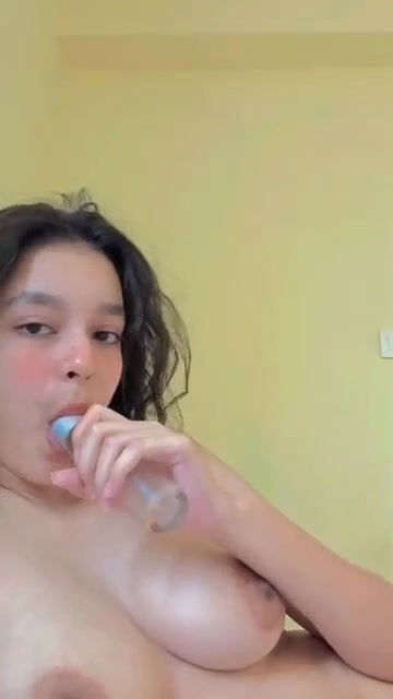 Shubhashree sahoo latest bathroom nude video part