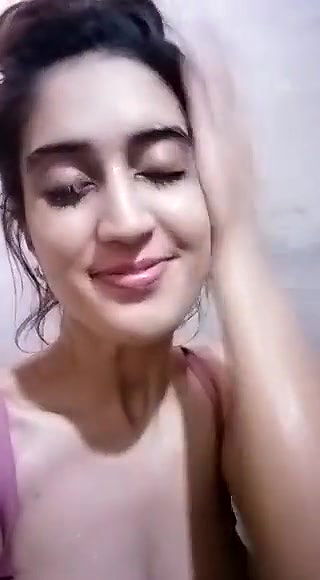 Vid  bigboobs sister old collection