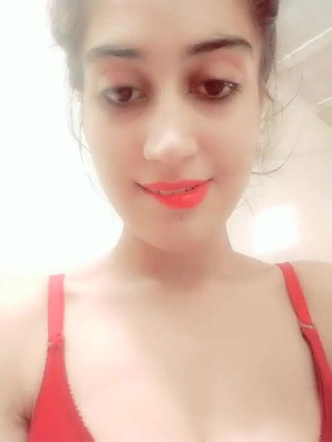 vid  bigboobs sister old collection