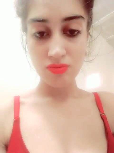 vid  bigboobs sister old collection