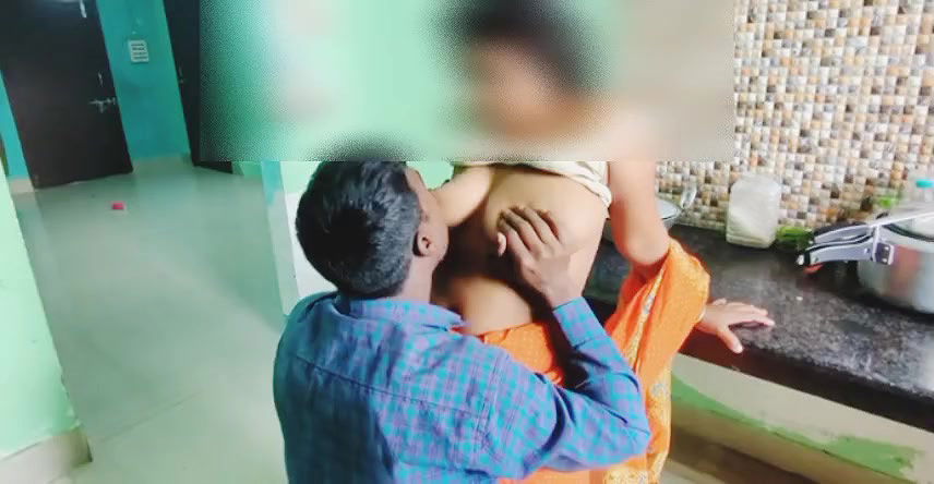 Indian Desi village husband wife homemade sex enjoy pati patni ka sex mast