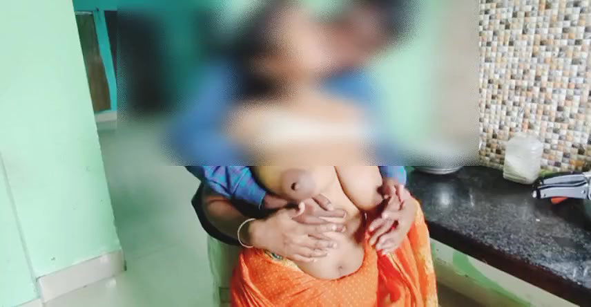 Indian Desi village husband wife homemade sex enjoy pati patni ka sex mast