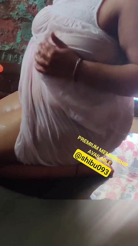 Desi youtuber bhabi bath with tns dress