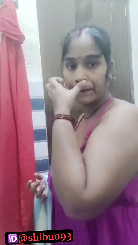 Cute youtuber bhabi bath