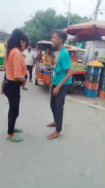 NudeKaleshbetweenAgirlandrickshawguyMustwatch