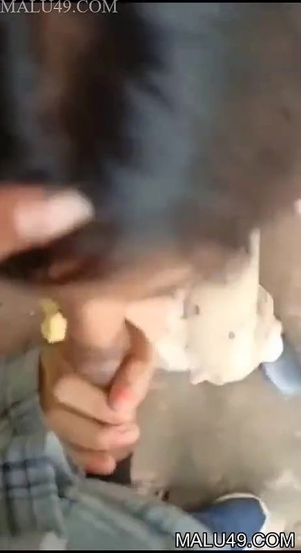 CuteIndianGirlSuckingDick