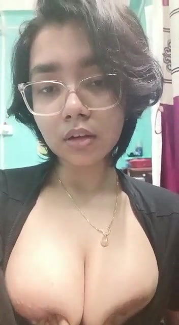 cute girl exposing for bf