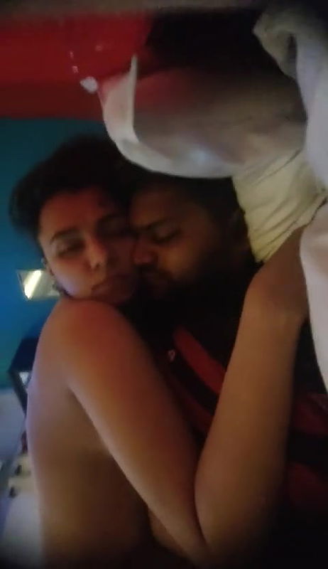 Bf fucking gf hardly