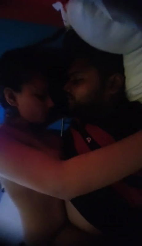 Bf fucking gf hardly