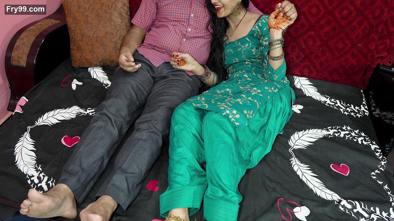 Hindi couple romance, hubby convince for anal fuck karwachot