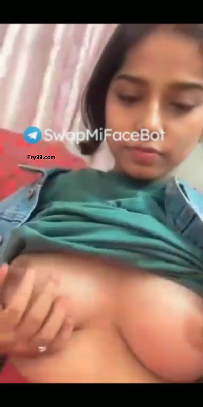 Tamil mallu chennai it girl showing boobs