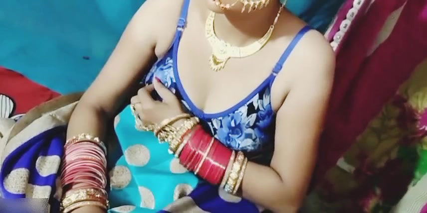 Saree mein ghunghat wali bhabhi local sex