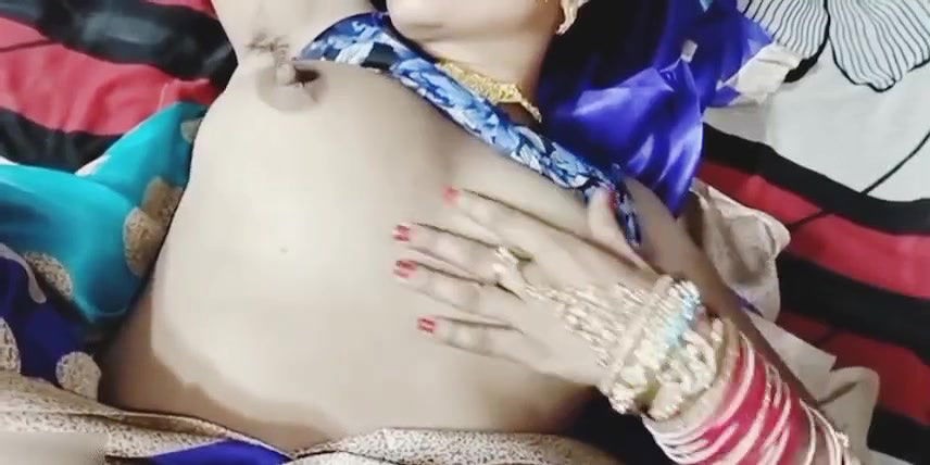Saree mein ghunghat wali bhabhi local sex