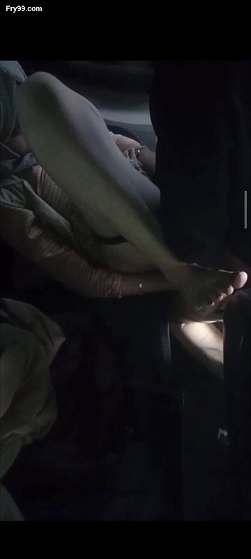 Tamil girl fucking first time in car part