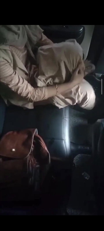 Tamil girl fucking first time in car part