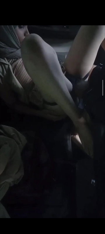 Tamil girl fucking first time in car part