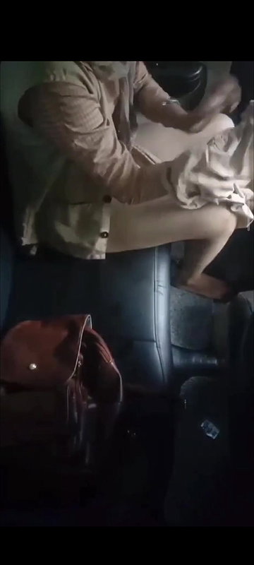 Tamil girl fucking first time in car part