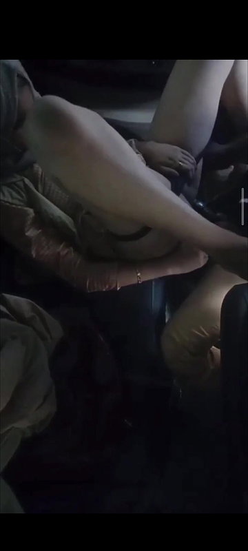 Tamil girl fucking first time in car part