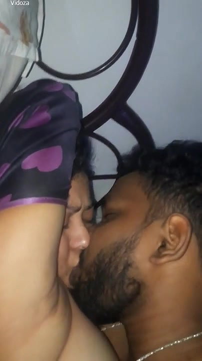 Desi couple liking armpit