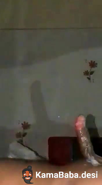 Tamil blowjob makes her man cum