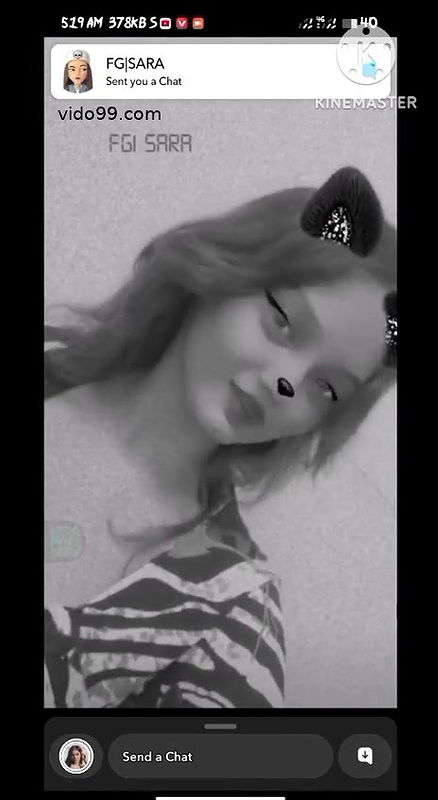 Cute snap girl showing