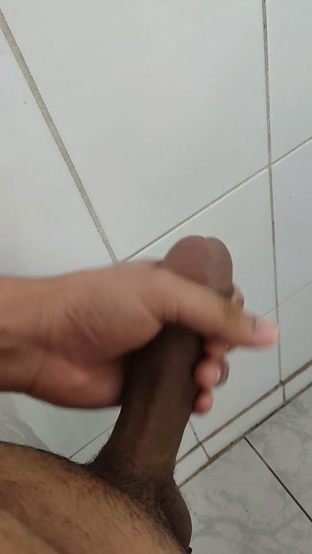 Bangladeshi boy dick showing