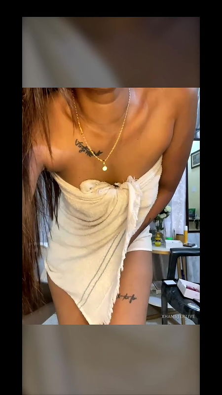 amazing ass beby flash face by mistake