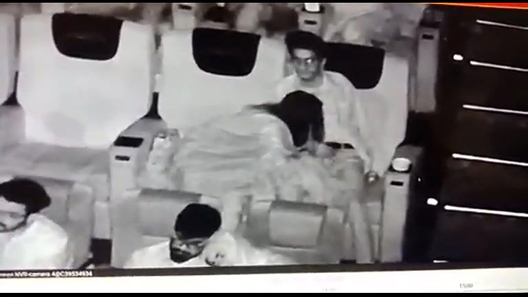 lahore lovers blowjob in movie theater