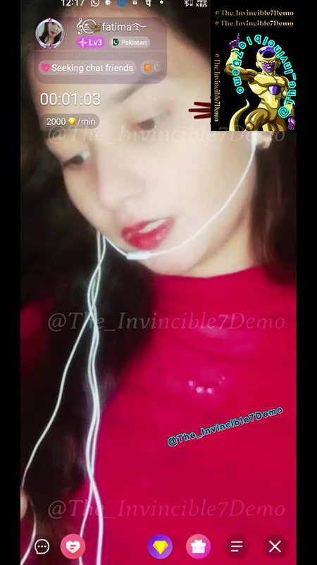 Fatima in red hot dress chamet