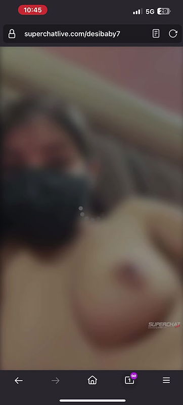 Desi girl show boobs