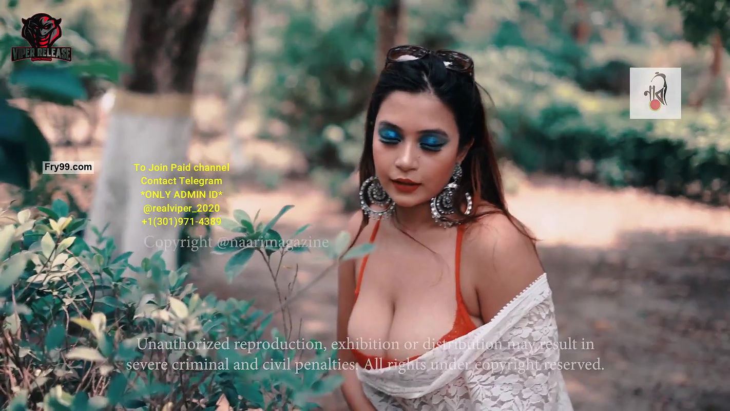 Big boobs model Rimpi sexy photoshoot