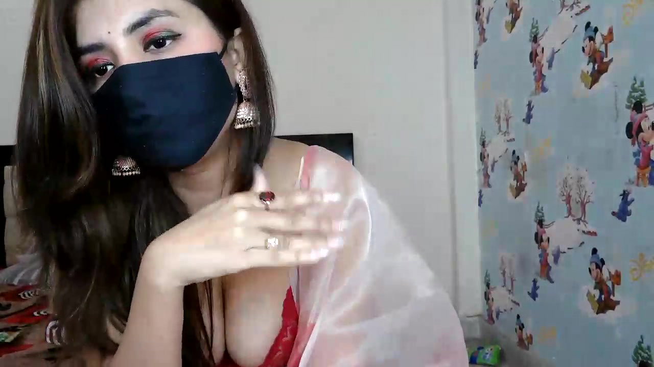 Neha Darling Boob Show in Saree