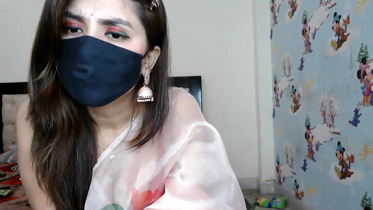 Neha Darling Boob Show in Saree