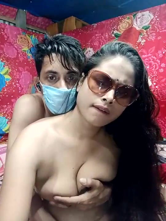 Desi Village Couple Full Nude Blowjob to BF