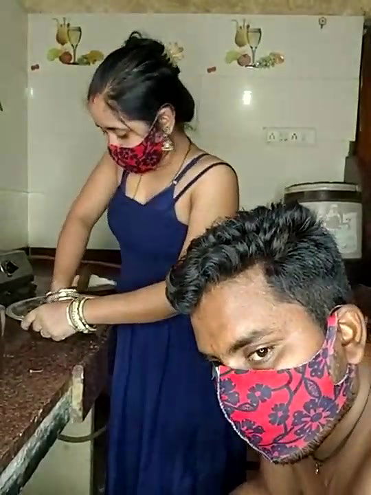 DesiRiya Pussy Show in Kitchen whiled doing Kitchen work