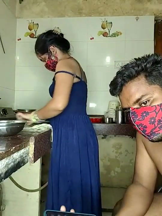 DesiRiya Pussy Show in Kitchen whiled doing Kitchen work