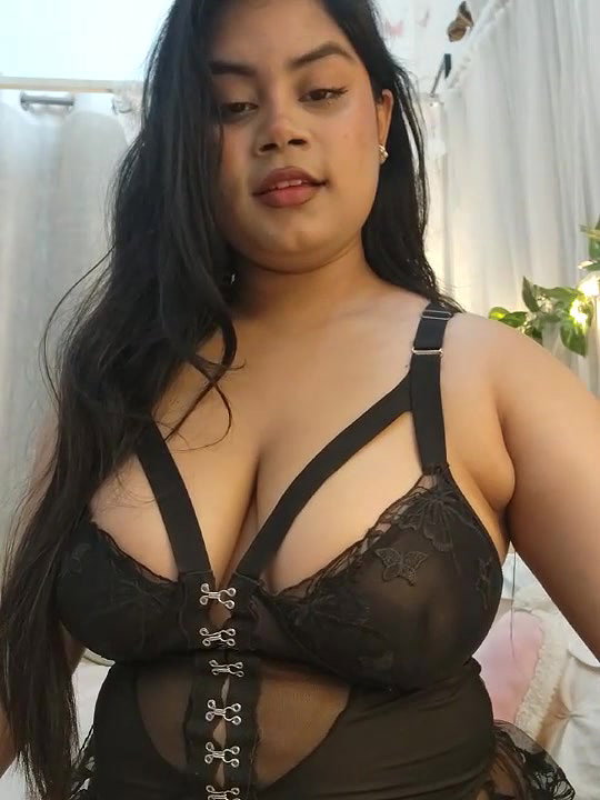 itsamesha Instagram Influencer Dildo Sucking on Live