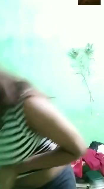 Desi girl showing video call