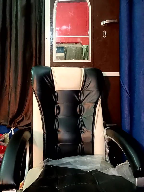 Anupama Jhoshi Pussy Show