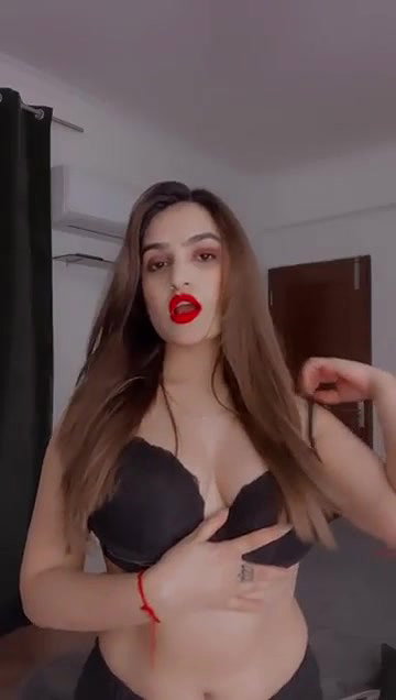 Sassy Poonam Instagra influencer Bra Removing and Teasing