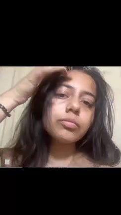 Horny Indian gf fingering pussy and showing asshole