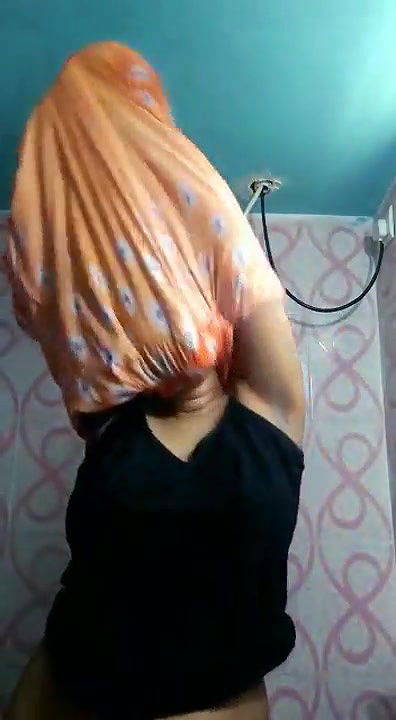 Bank Hottie UPDATE Video