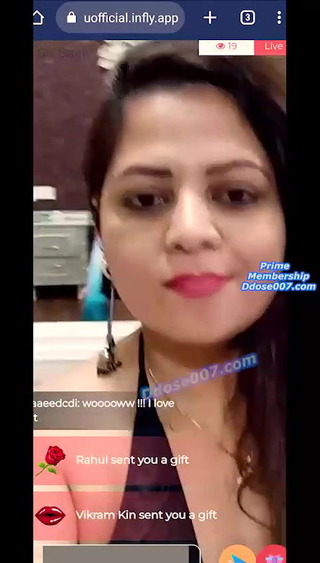 Sapna Sappu Showing Clear Nipples & Ass Crack and Hint of Pussy on App Live