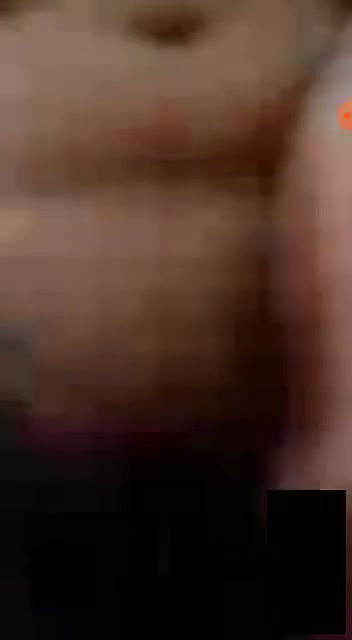 Desi girl showing boobs and pussy in washroom